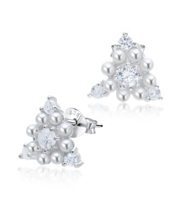  Pearls Arranged In Circle Shaped Ear Stud With Round CZ Crystal